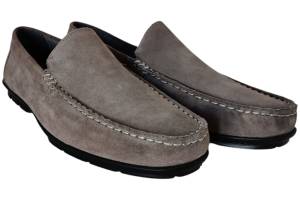 LA CUOIERIA 705 licht grijs instapper - www.claessensschoenen.nl
