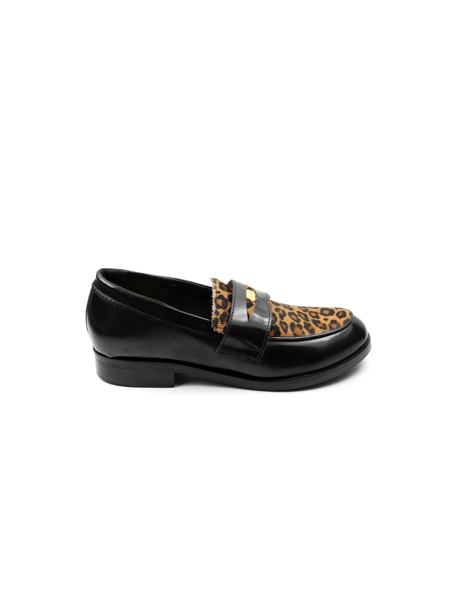MJUS 37105-101 zwart instapper - www.claessensschoenen.nl
