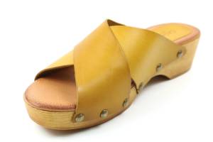 CASARINI 23331 geel slippers - www.claessensschoenen.nl