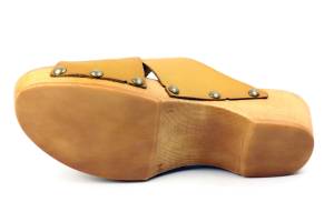 CASARINI 23331 geel slippers - www.claessensschoenen.nl
