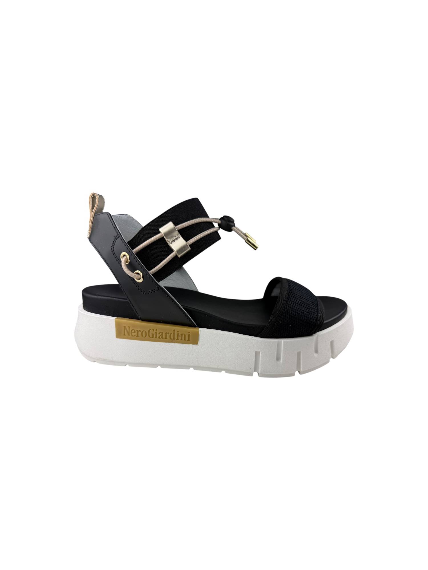 NERO GIARDINI 10700 zwart sandaal - www.claessensschoenen.nl