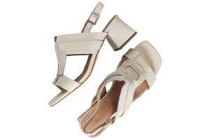 REGARDE LE CIEL AMALIA 01 wit sandaal - www.claessensschoenen.nl