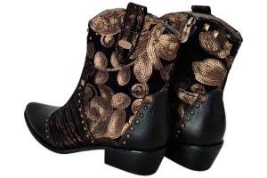 LAURA VITA HICNIO 20 zwart enkellaars - www.claessensschoenen.nl