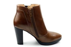 NERO GIARDINI I 308253 cognac enkellaars - www.claessensschoenen.nl