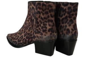 VIA VAI 62332.02.505  KATE MALINA bruin korte laars - www.claessensschoenen.nl