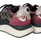 Sneaker de Charu  Zwart Bordeaux