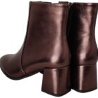 Laarsje de Milie Brons