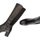 Laars de Hilary  Zwart