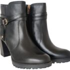 Laarje de Connelly Zwart