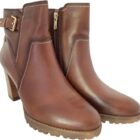 Laarsje Connely Bruin